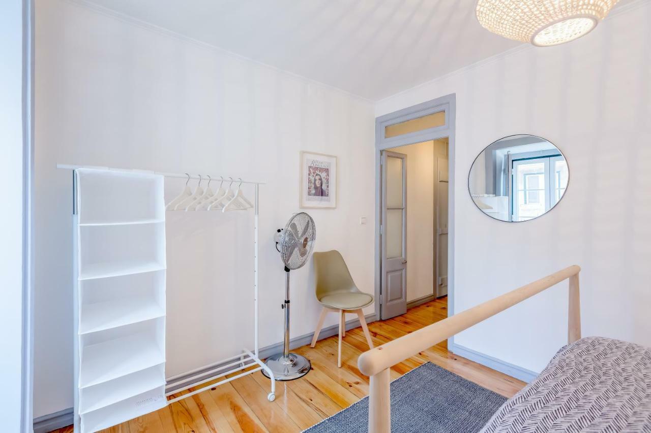 Alfama, Bright And Spacious With Private Terrace, By Timecooler Lisboa Exteriör bild