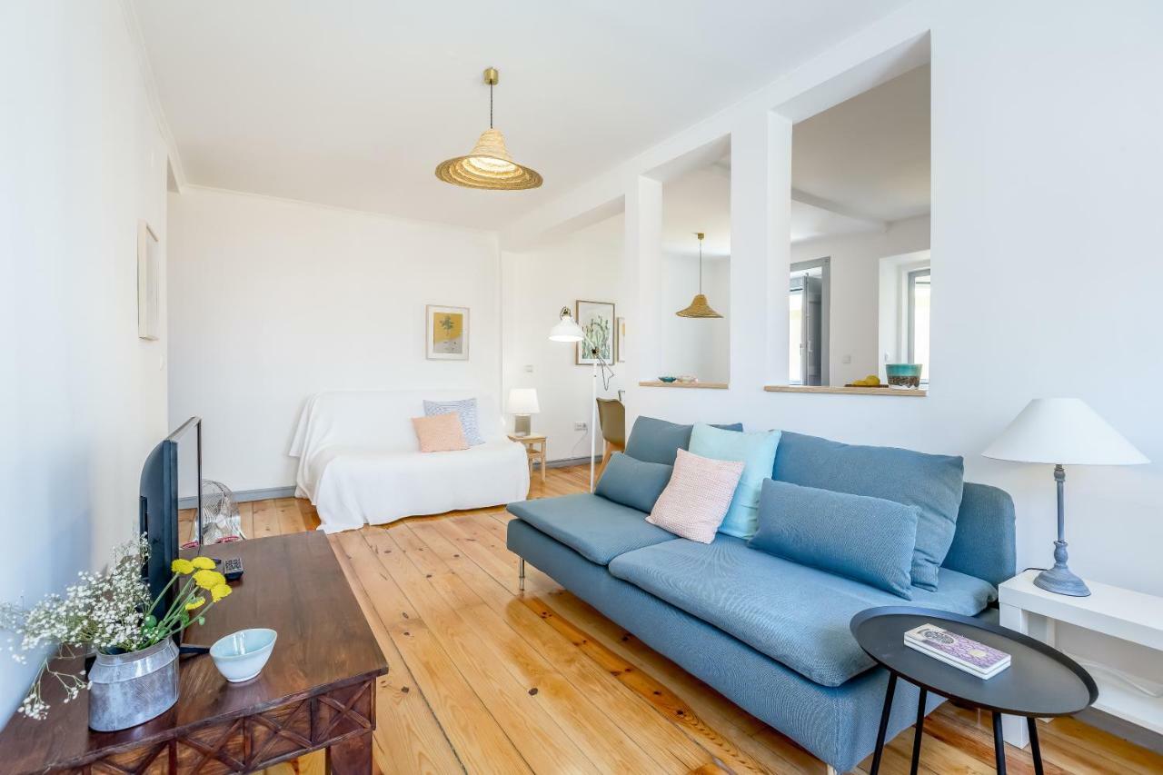 Alfama, Bright And Spacious With Private Terrace, By Timecooler Lisboa Exteriör bild