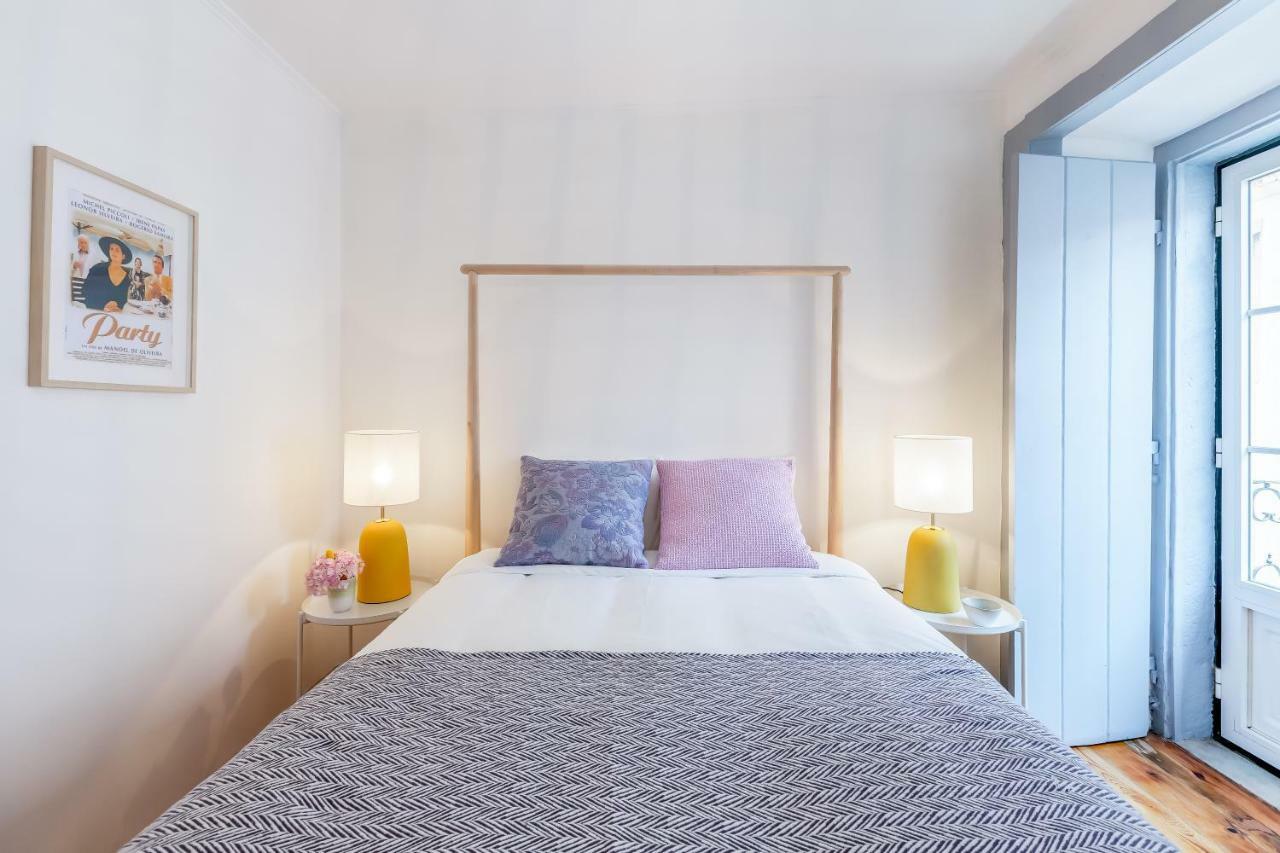 Alfama, Bright And Spacious With Private Terrace, By Timecooler Lisboa Exteriör bild