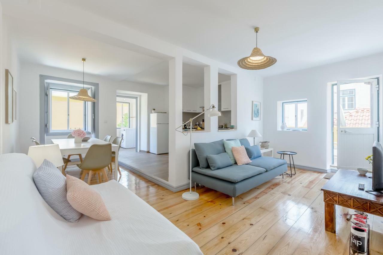 Alfama, Bright And Spacious With Private Terrace, By Timecooler Lisboa Exteriör bild